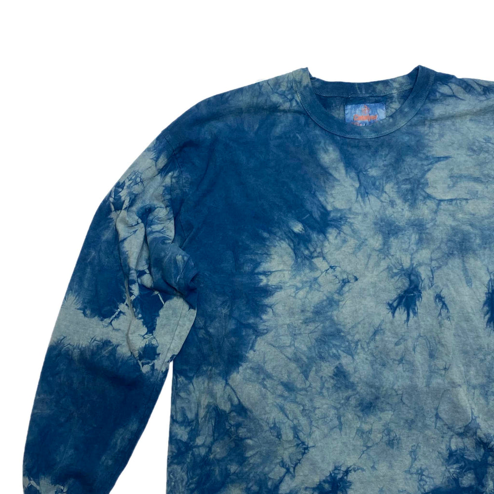 
                  
                    Indigo 2-Tone Fractal [L]
                  
                